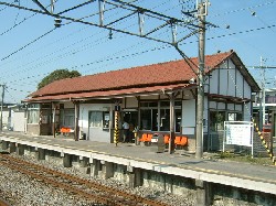 岩宿駅の駅舎