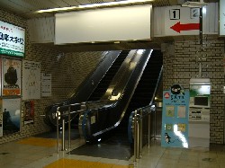 前橋駅のエスカレータ